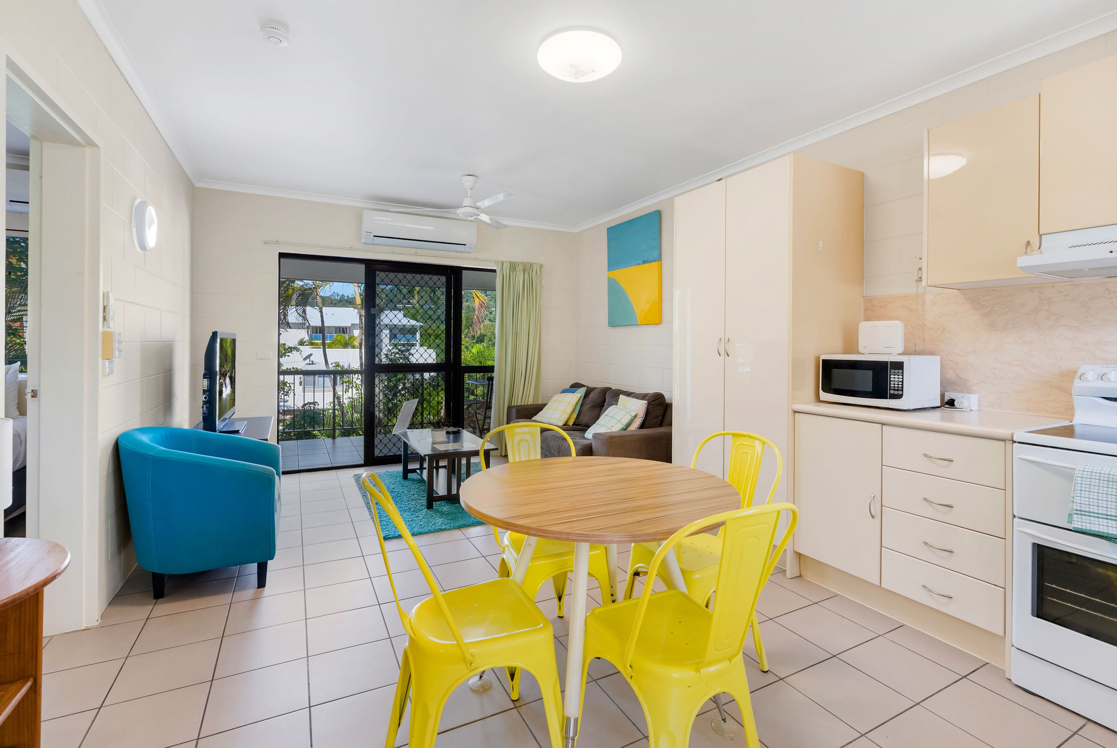 83-85 Moore Street, Trinity Beach QLD 4879, Trinity Beach - Thumbnail 3
