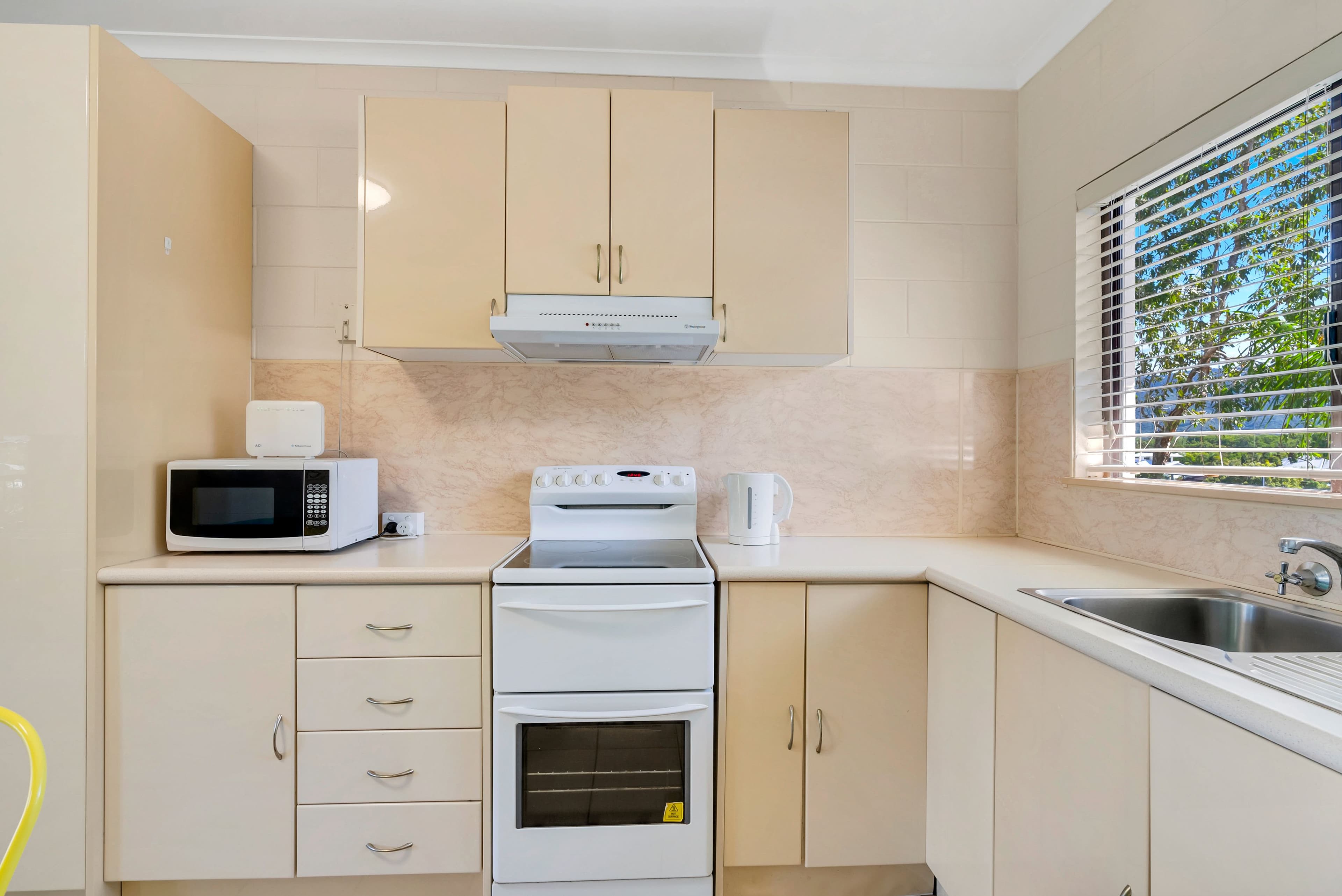 83-85 Moore Street, Trinity Beach QLD 4879, Trinity Beach - Thumbnail 5