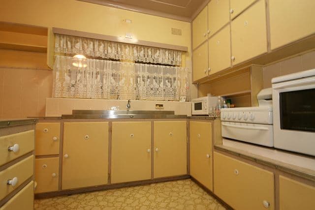 22 Arnold Avenue, YAGOONA NSW 2199, Yagoona - Thumbnail 3