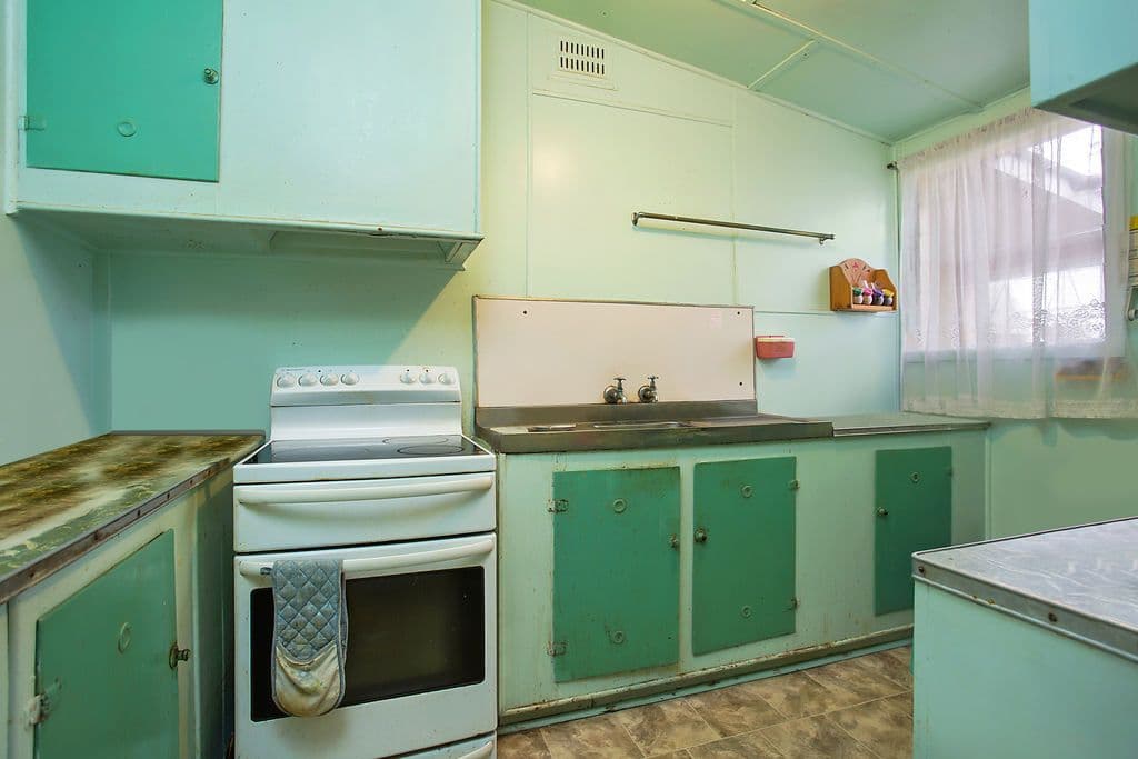 3 Robinson Street, Camperdown VIC 3260, Camperdown - Thumbnail 4