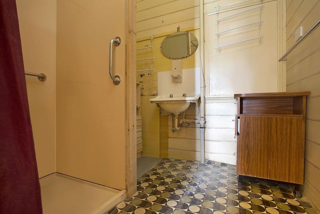 3 Robinson Street, Camperdown VIC 3260, Camperdown - Thumbnail 7