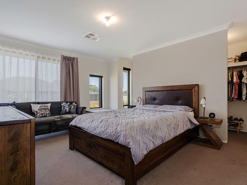 5 Fairchild Drive, Baldivis WA 6171, Baldivis - Thumbnail 4