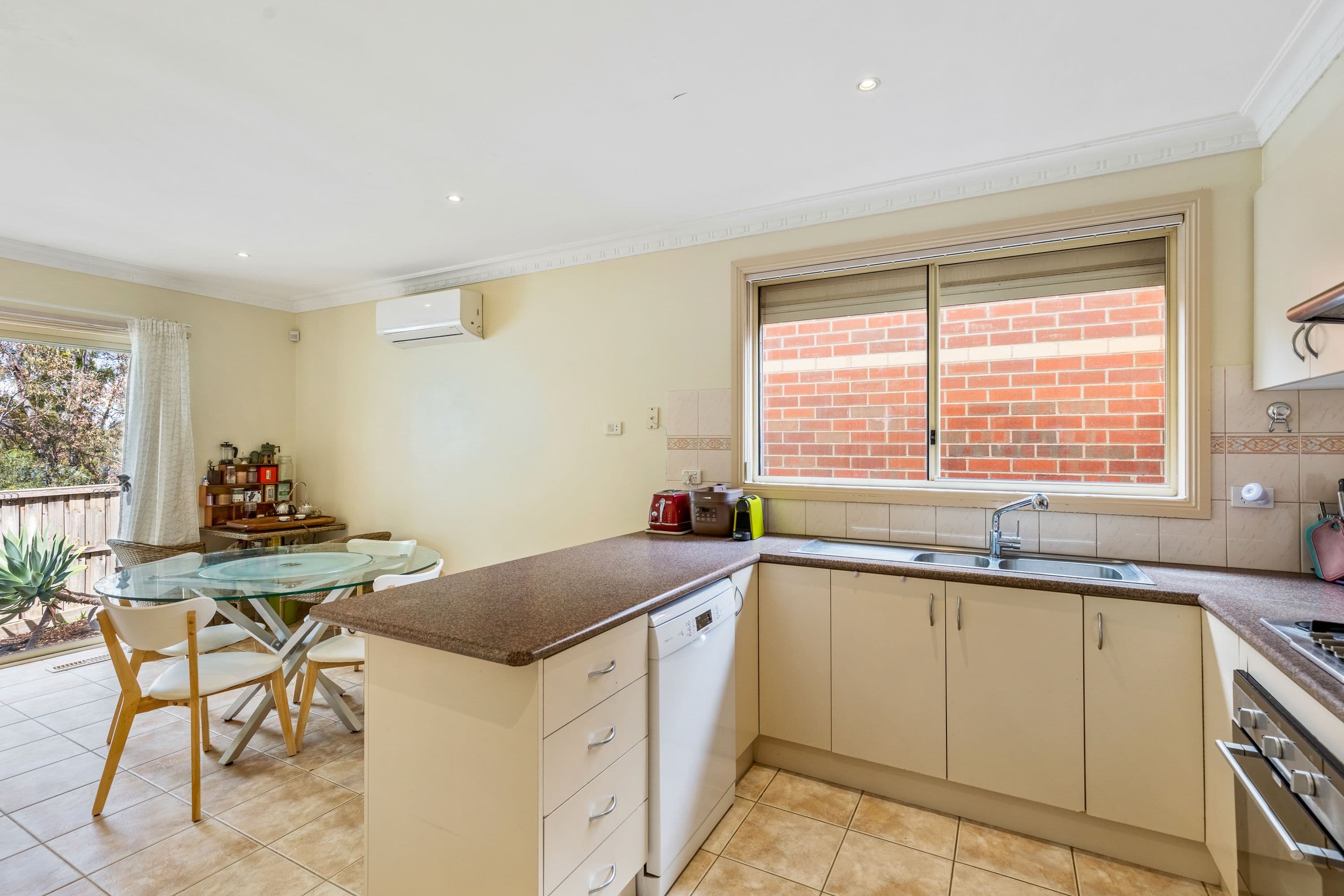 12 Rufus Street, Epping VIC 3076, Epping - Thumbnail 3
