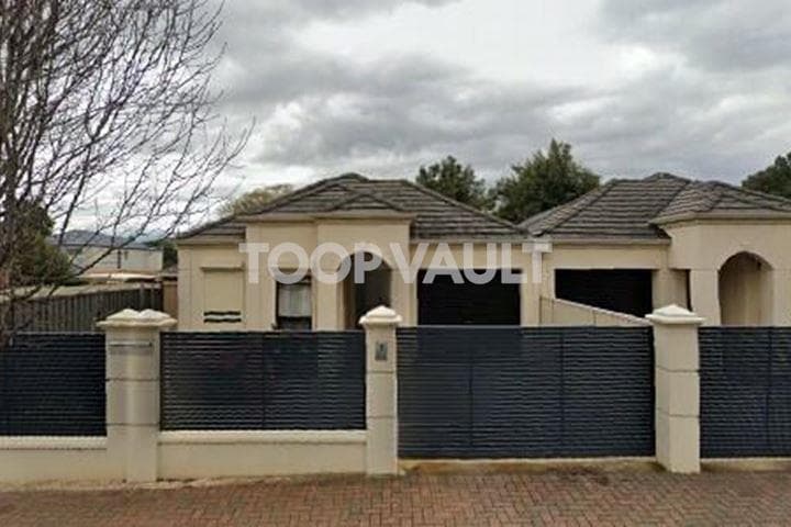 9 Leonore Avenue, Kensington Gardens SA 5068, Kensington Gardens - Image 1
