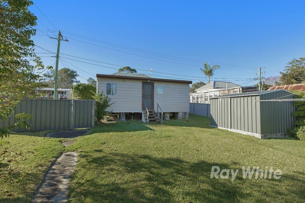 17 Brougham Avenue, Fennell Bay - Thumbnail 7