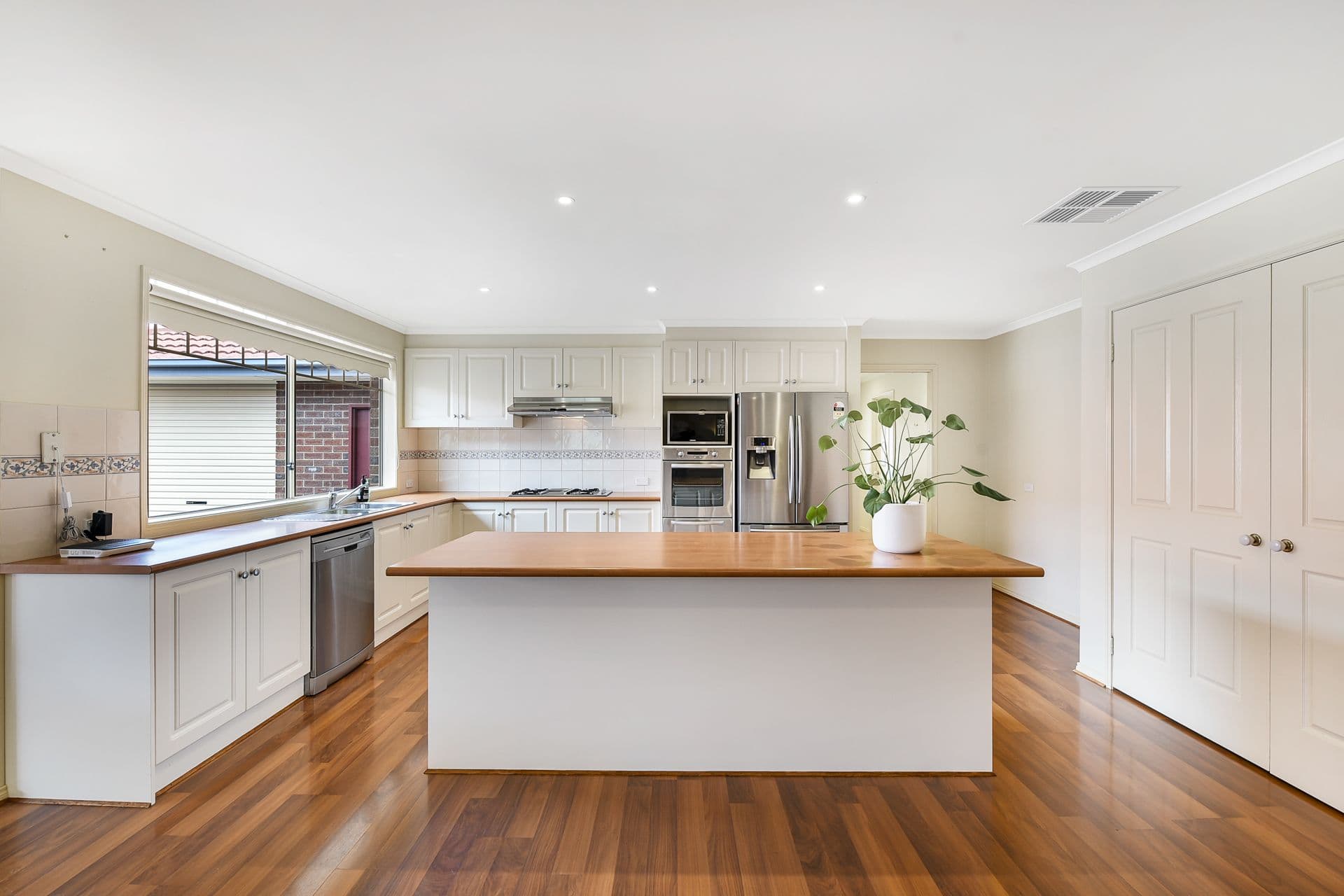 36 Tantallon Boulevard, Beaconsfield VIC 3807, Beaconsfield - Thumbnail 3