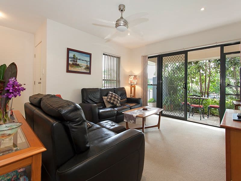 84 Quarry Road, SHERWOOD QLD 4075, Sherwood - Thumbnail 2