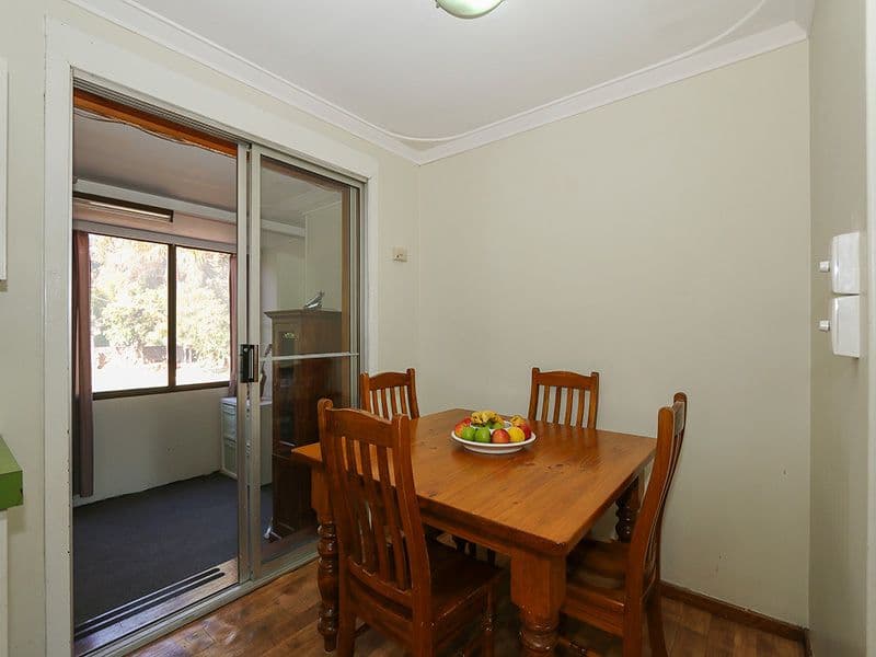 30 Phillip Grove, Kalamunda WA 6076, Kalamunda - Thumbnail 6
