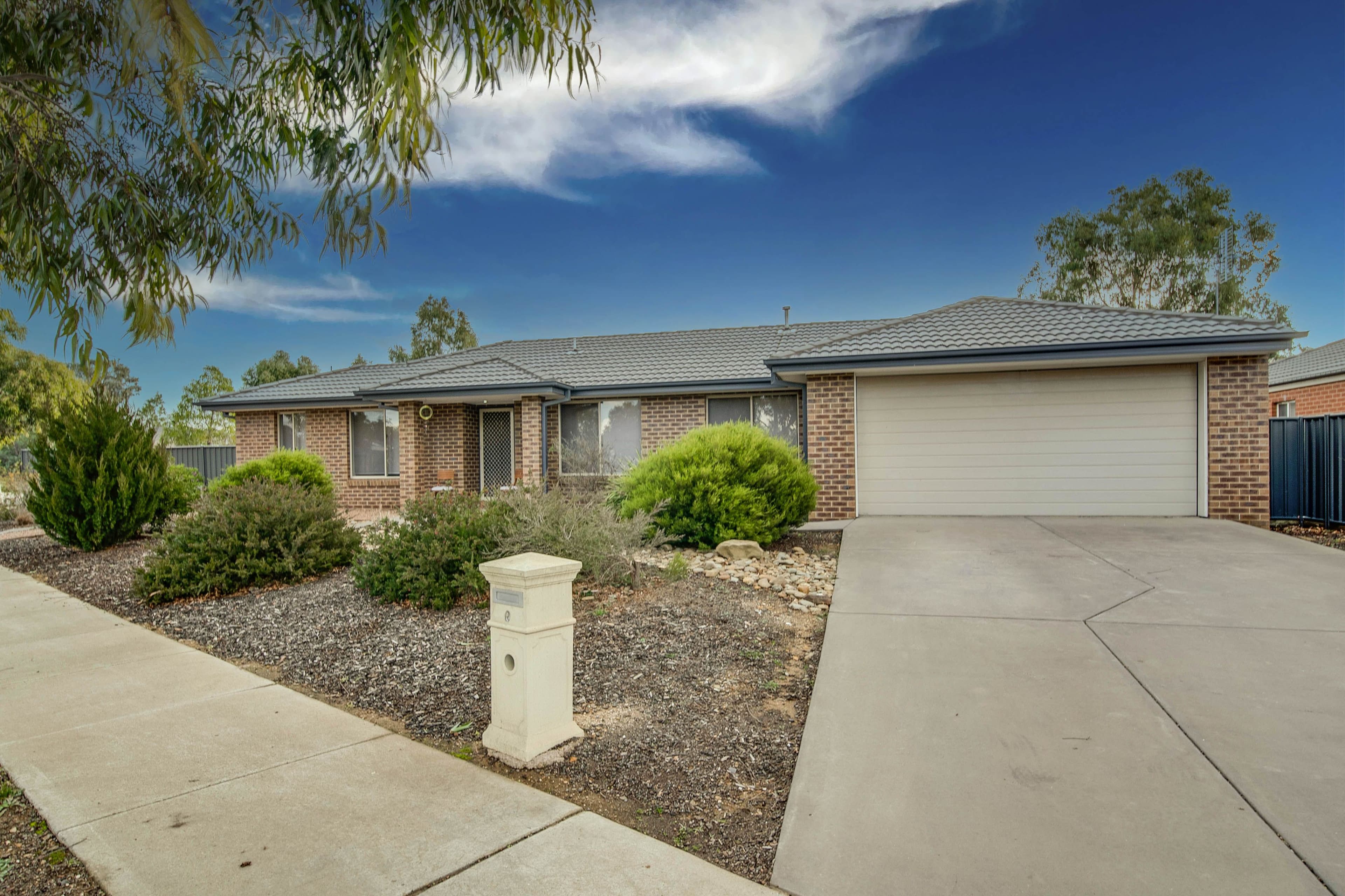 2 Pamela Avenue, Jackass Flat VIC 3556, Jackass Flat - Thumbnail 2