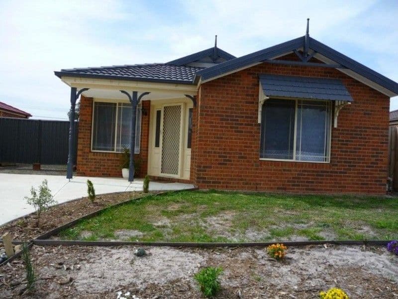 21 Wakenshaw Crescent, PAKENHAM VIC 3810, Pakenham - Image 1