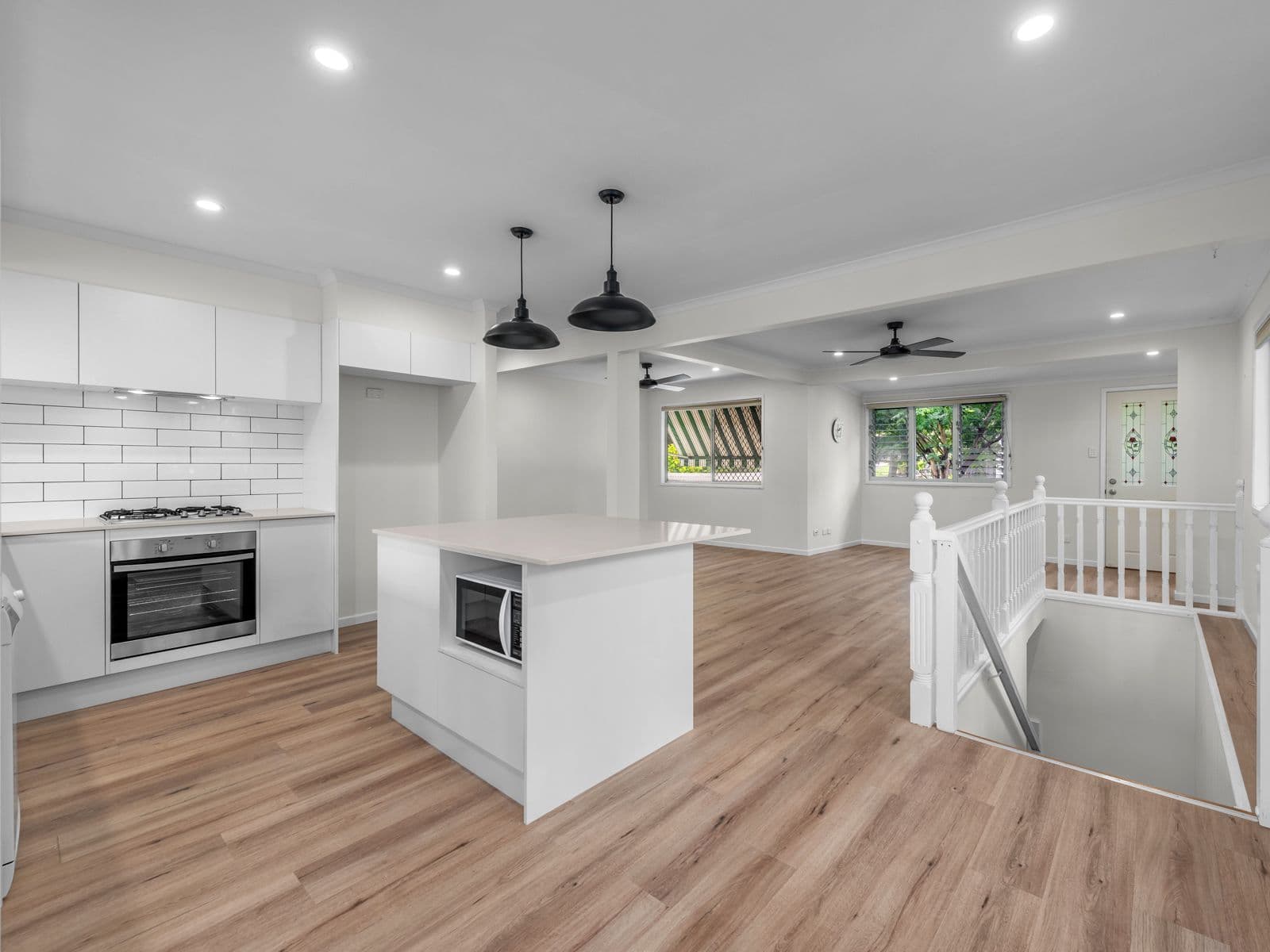 9 Alrex Street, Everton Hills QLD 4053, Everton Hills - Thumbnail 2