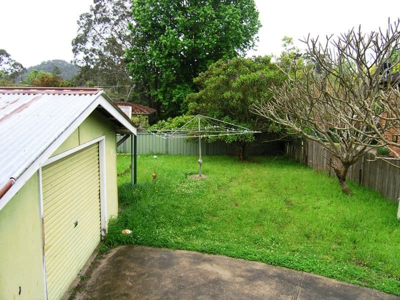 4 Sinclair Street, GOSFORD NSW 2250, Gosford - Thumbnail 6