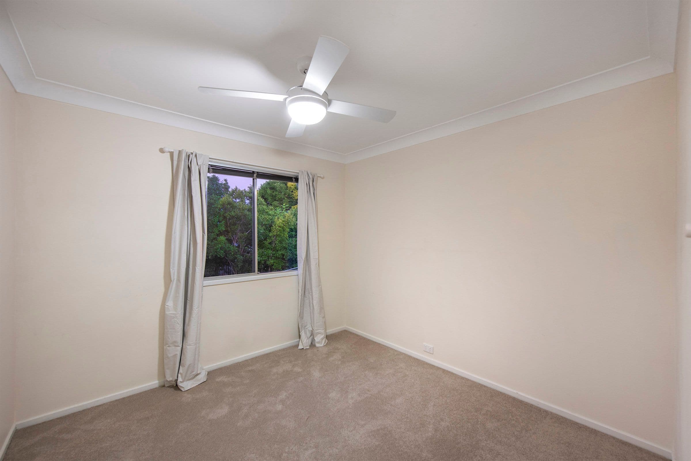 49 Camelia Avenue, Logan Central QLD 4114, Logan Central - Thumbnail 7