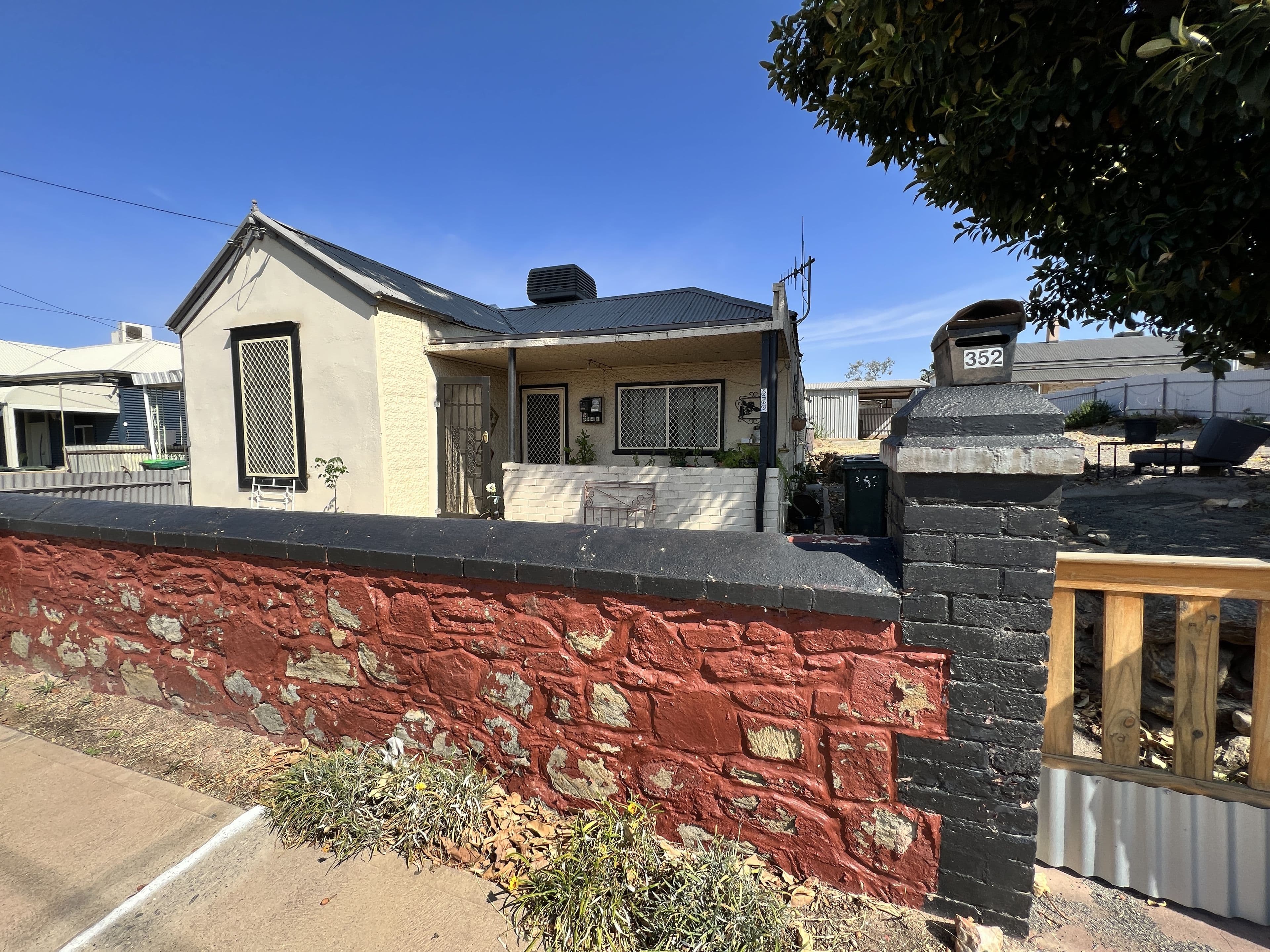 352 Williams Street, Broken Hill NSW 2880, Broken Hill - Image 1