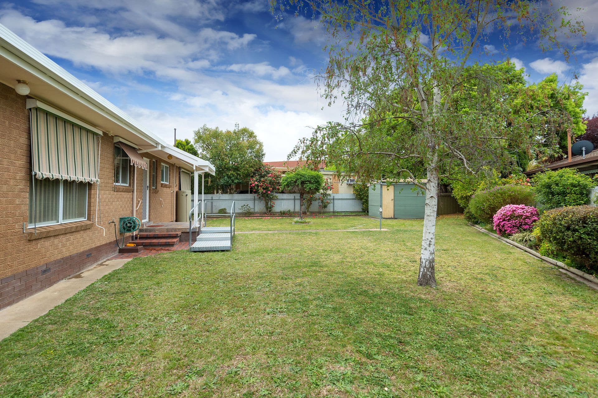 396 Lucinda Court, Lavington - Thumbnail 3