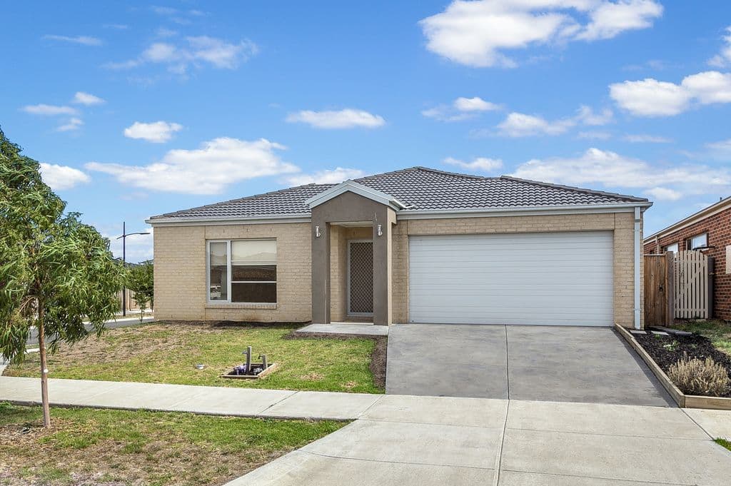 11 Allessi Avenue, Epping VIC 3076, Epping - Image 1