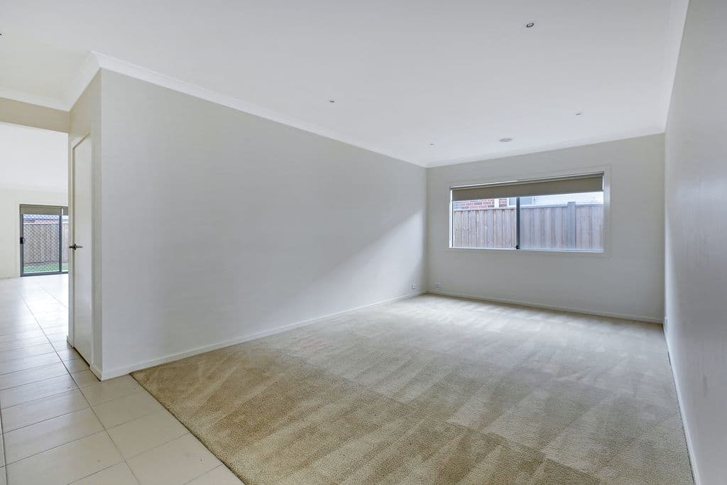11 Allessi Avenue, Epping VIC 3076, Epping - Thumbnail 6