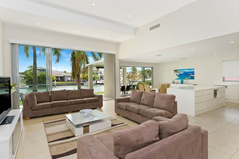 220 Belgrave Esplanade, SYLVANIA WATERS NSW 2224, Sylvania Waters - Thumbnail 2