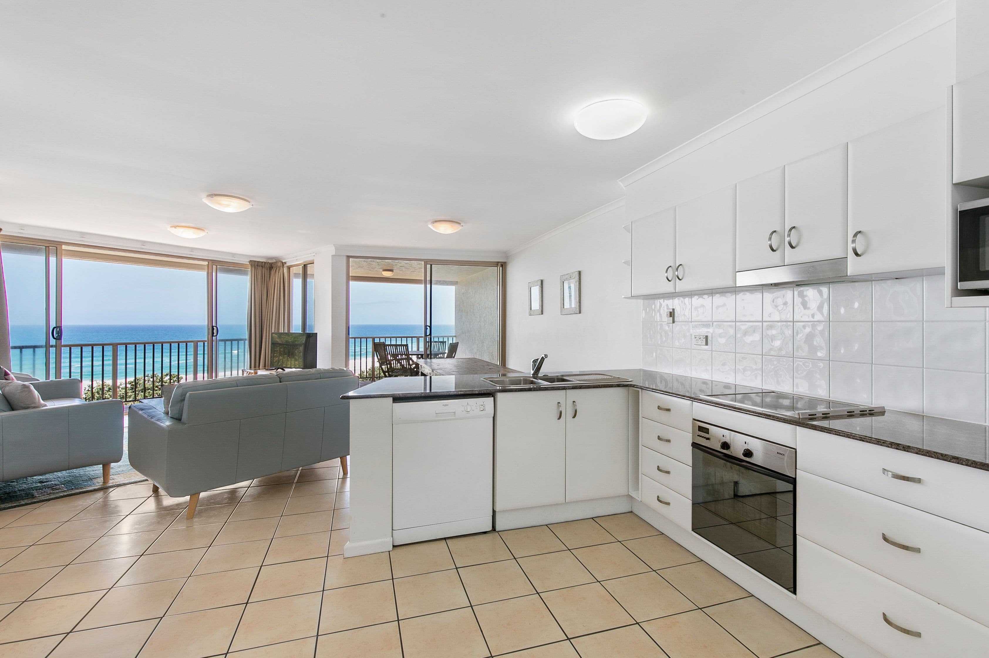 7 Samarinda Drive, Point Lookout QLD 4183, Point Lookout - Thumbnail 2