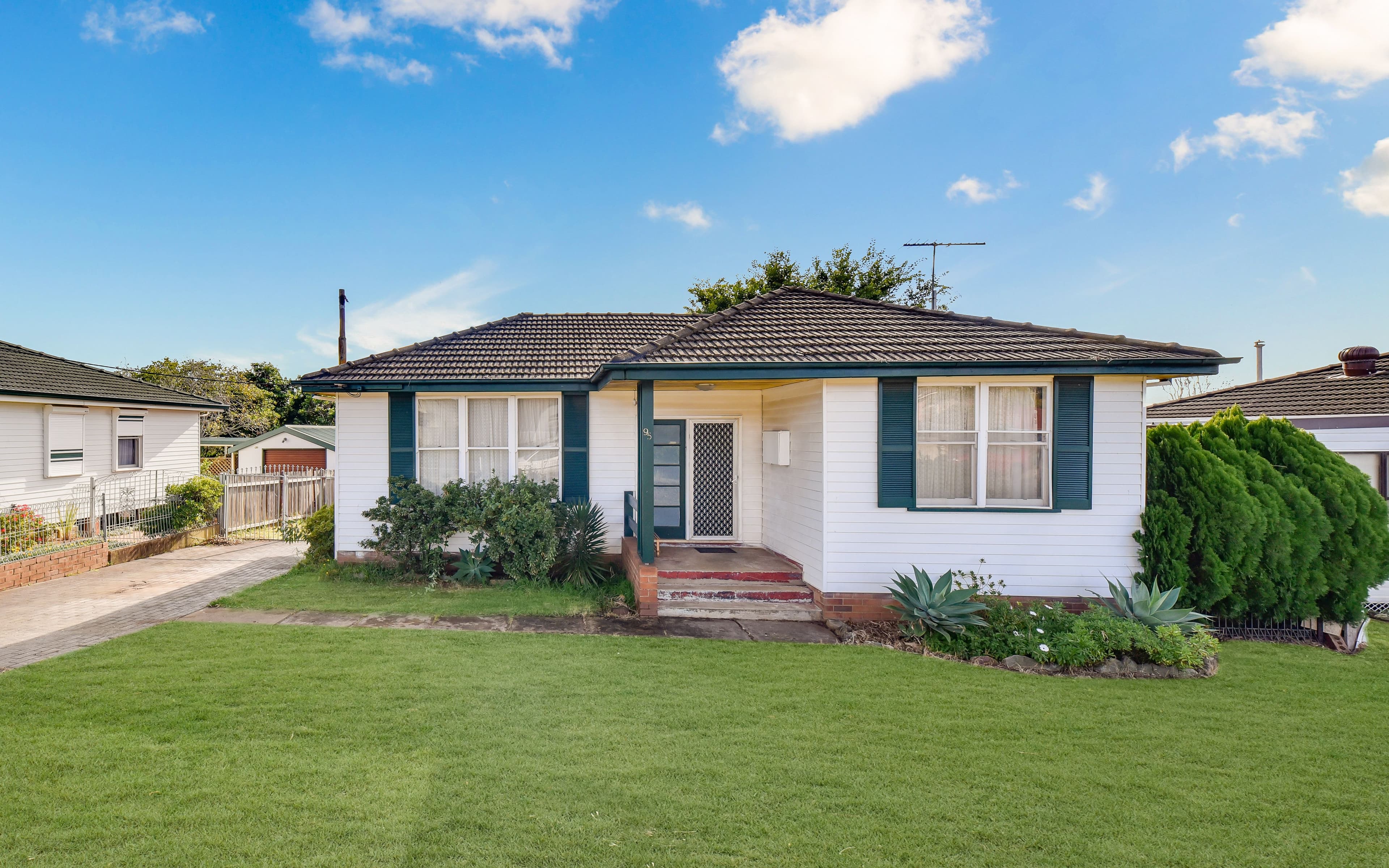 95 Lindesay Street, Campbelltown NSW 2560, Campbelltown - Thumbnail 2