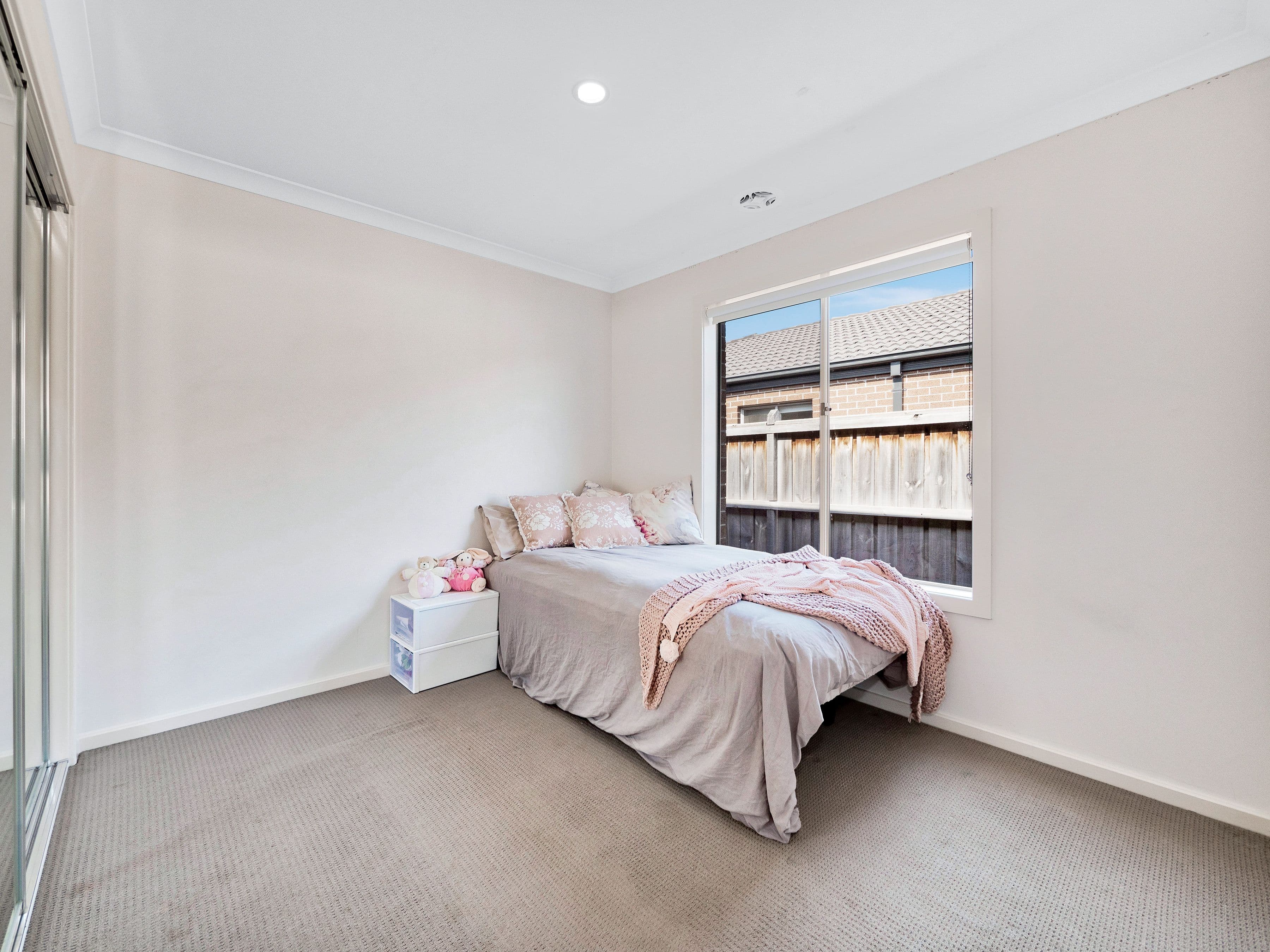13 Glenelg Street, Clyde North VIC 3978, Clyde North - Thumbnail 8