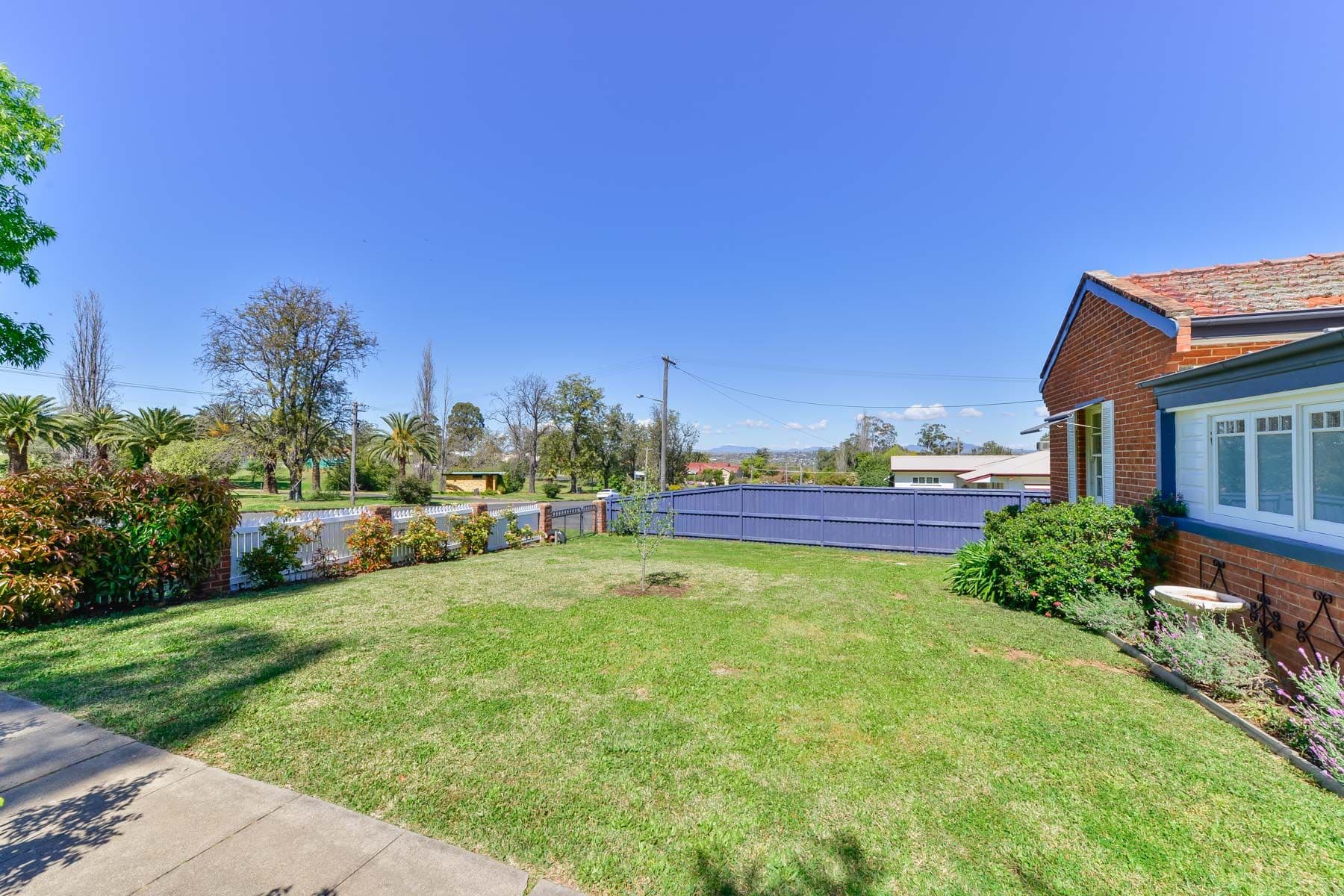 60 Hill Street, Tamworth NSW 2340, East Tamworth - Thumbnail 2