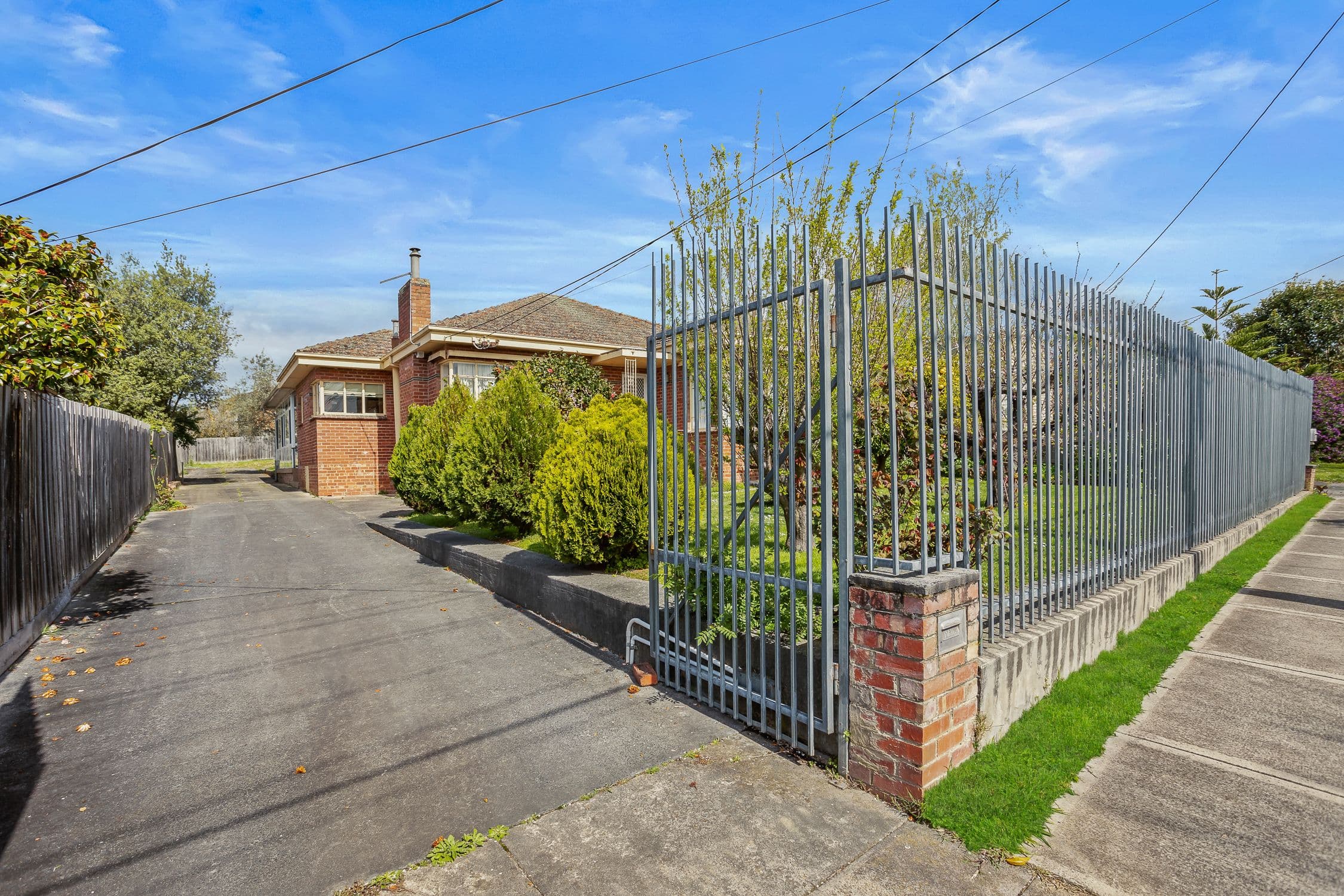 15 Deschamps Street, Lilydale VIC 3140, Lilydale - Thumbnail 2