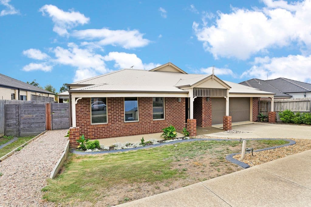 89 Fogarty Avenue, Highton VIC 3216, Highton - Thumbnail 2