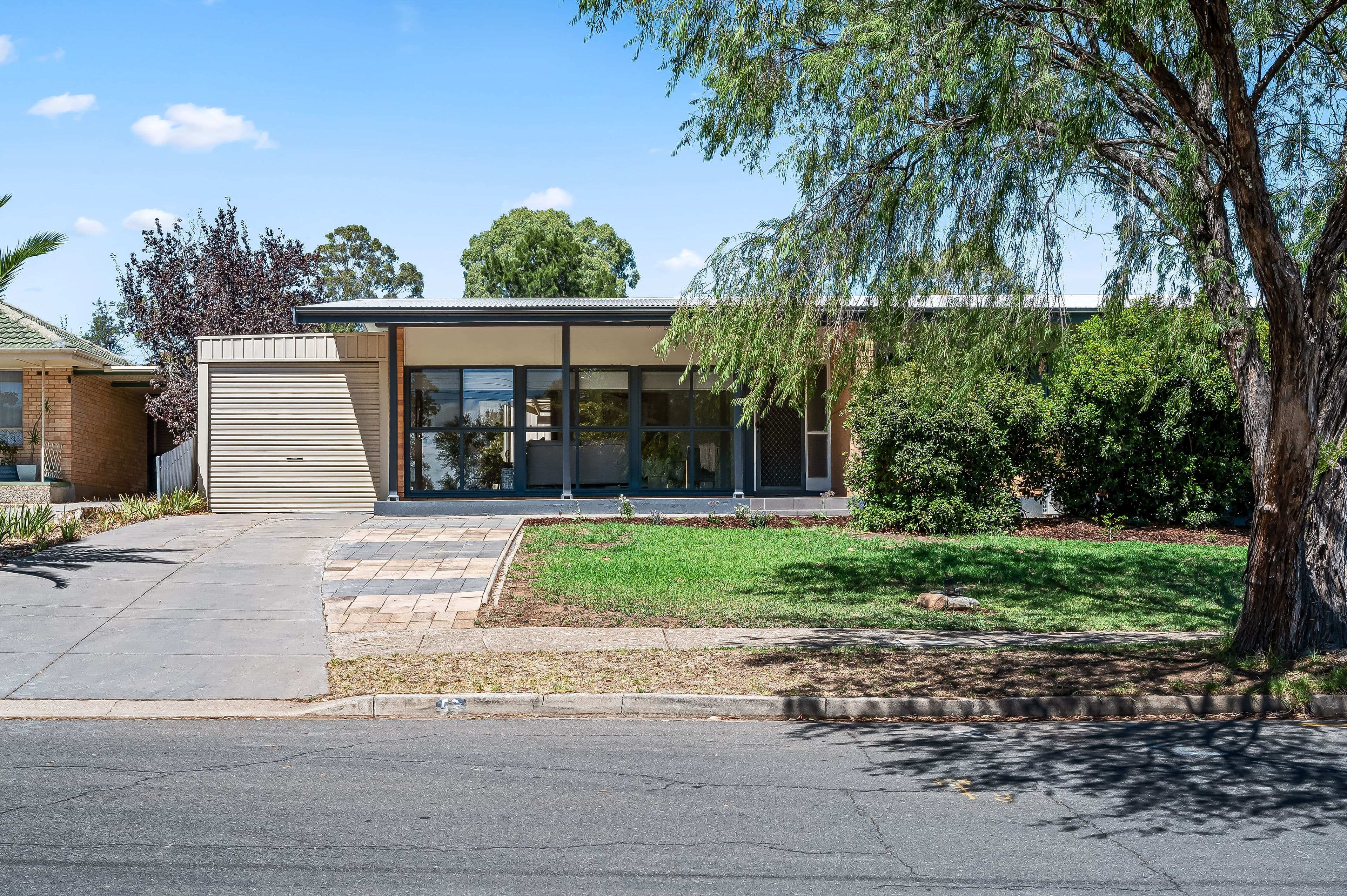 53 Far View Crescent, Ridgehaven SA 5097, Ridgehaven - Thumbnail 2