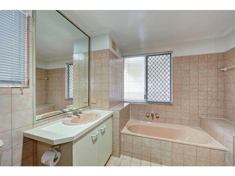91 Esplanade, BARGARA QLD 4670, Bargara - Thumbnail 4
