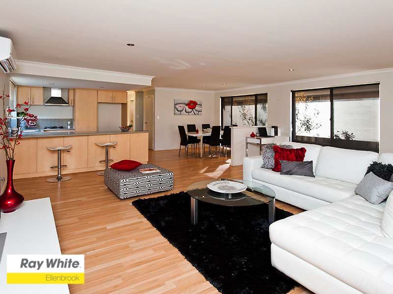 1 Skye Lane, ELLENBROOK WA 6069, Ellenbrook - Thumbnail 2