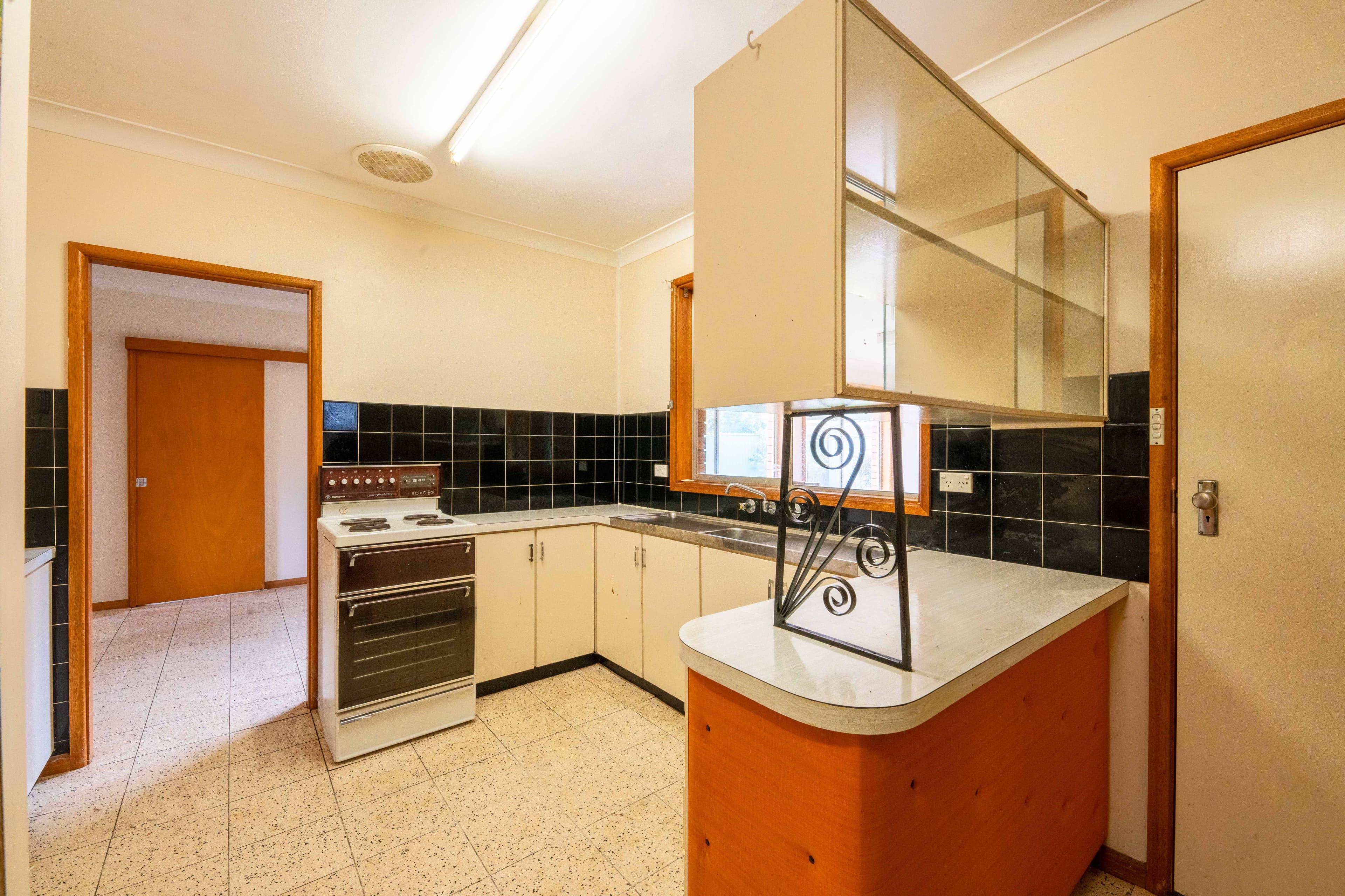 5 Brenner Street, Forbes NSW 2871, Forbes - Thumbnail 2