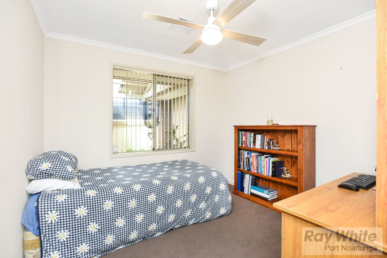 27 Miranda Place, Seaford Meadows SA 5169, Seaford Meadows - Thumbnail 7