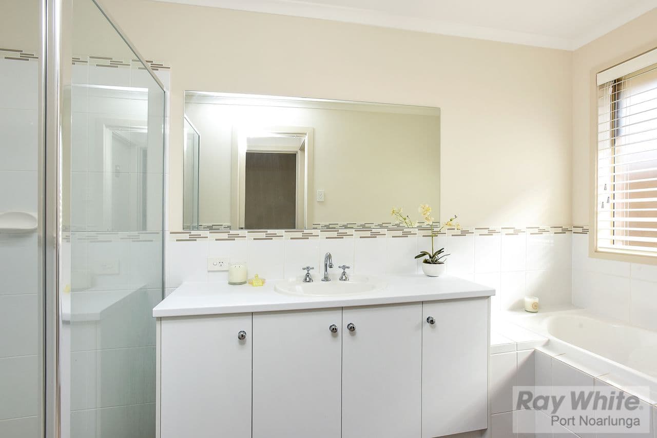 27 Miranda Place, Seaford Meadows SA 5169, Seaford Meadows - Thumbnail 8