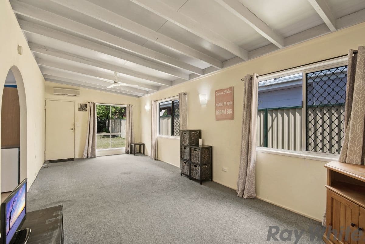 10 Dolphin Street, Deception Bay QLD 4508, Deception Bay - Thumbnail 4