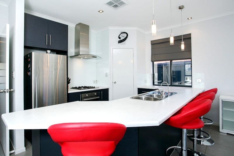 8 Lord Howe Crescent, MAWSON LAKES SA 5095, Mawson Lakes - Thumbnail 2