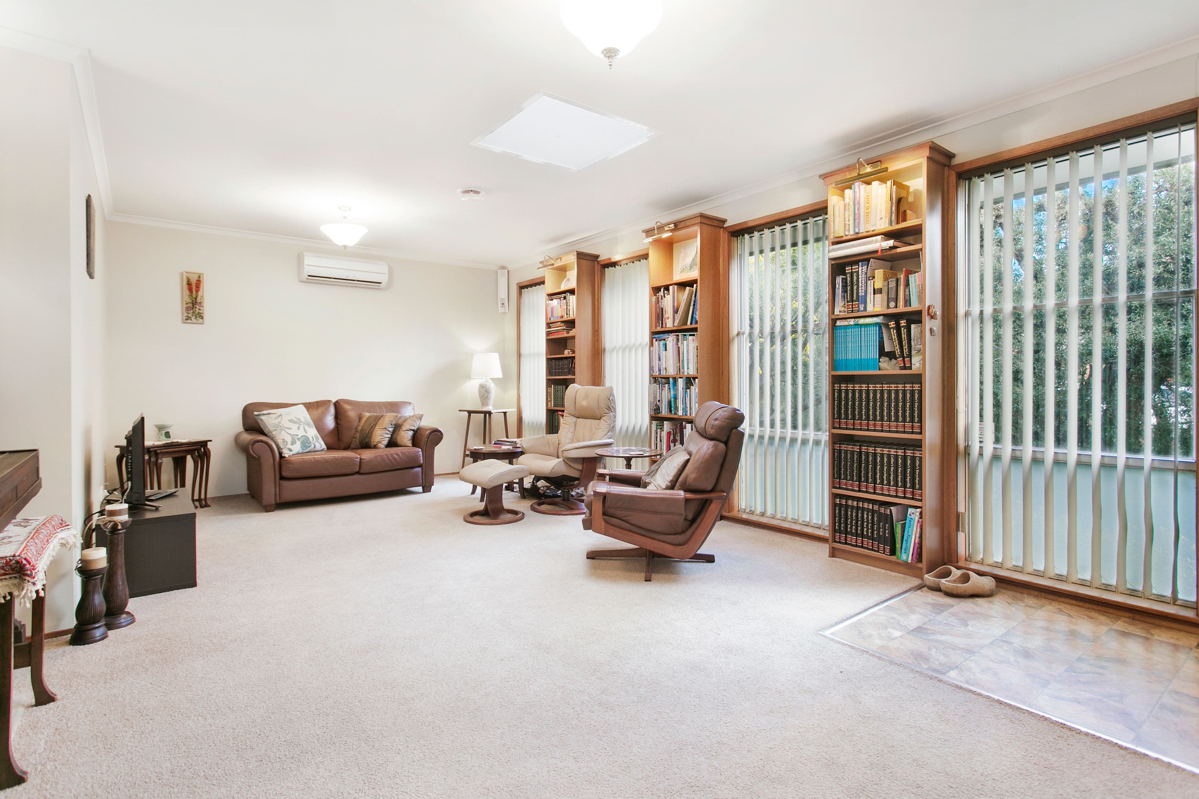 69 Excelsior Drive, Frankston North VIC 3200, Frankston North - Thumbnail 2