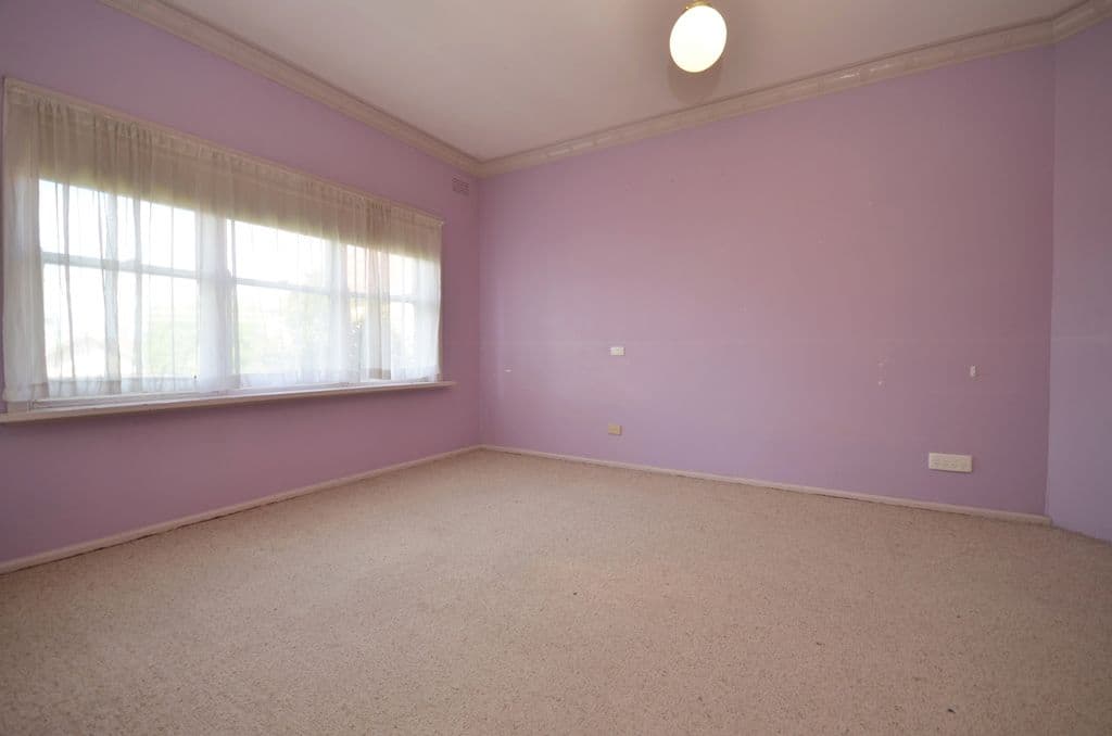 10 Young Street, GOLDEN POINT VIC 3350, Golden Point - Thumbnail 7