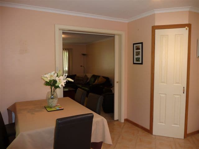 17 Lumsden Avenue, RIDGEHAVEN SA 5097, Ridgehaven - Thumbnail 3