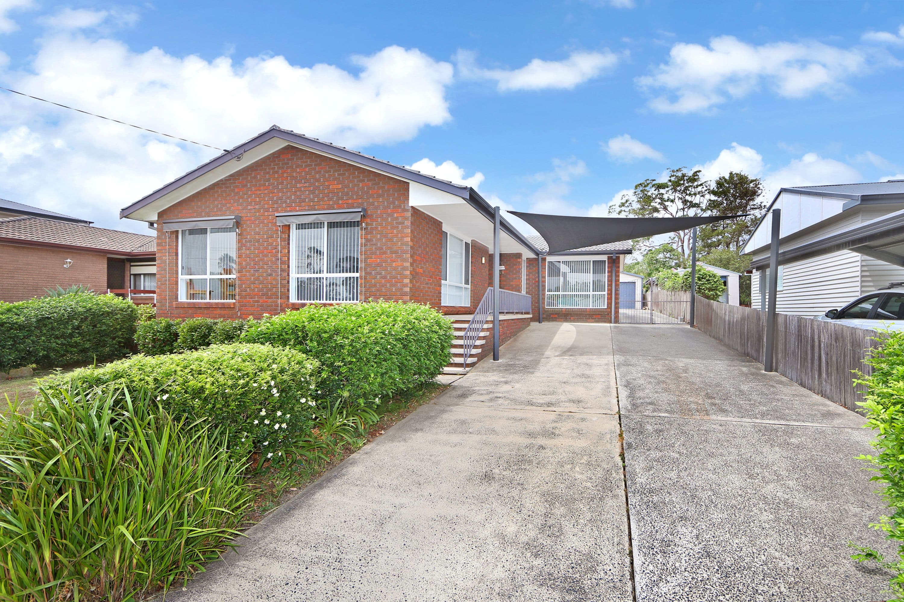 69 Coonanga Avenue, Budgewoi NSW 2262, Budgewoi - Thumbnail 2