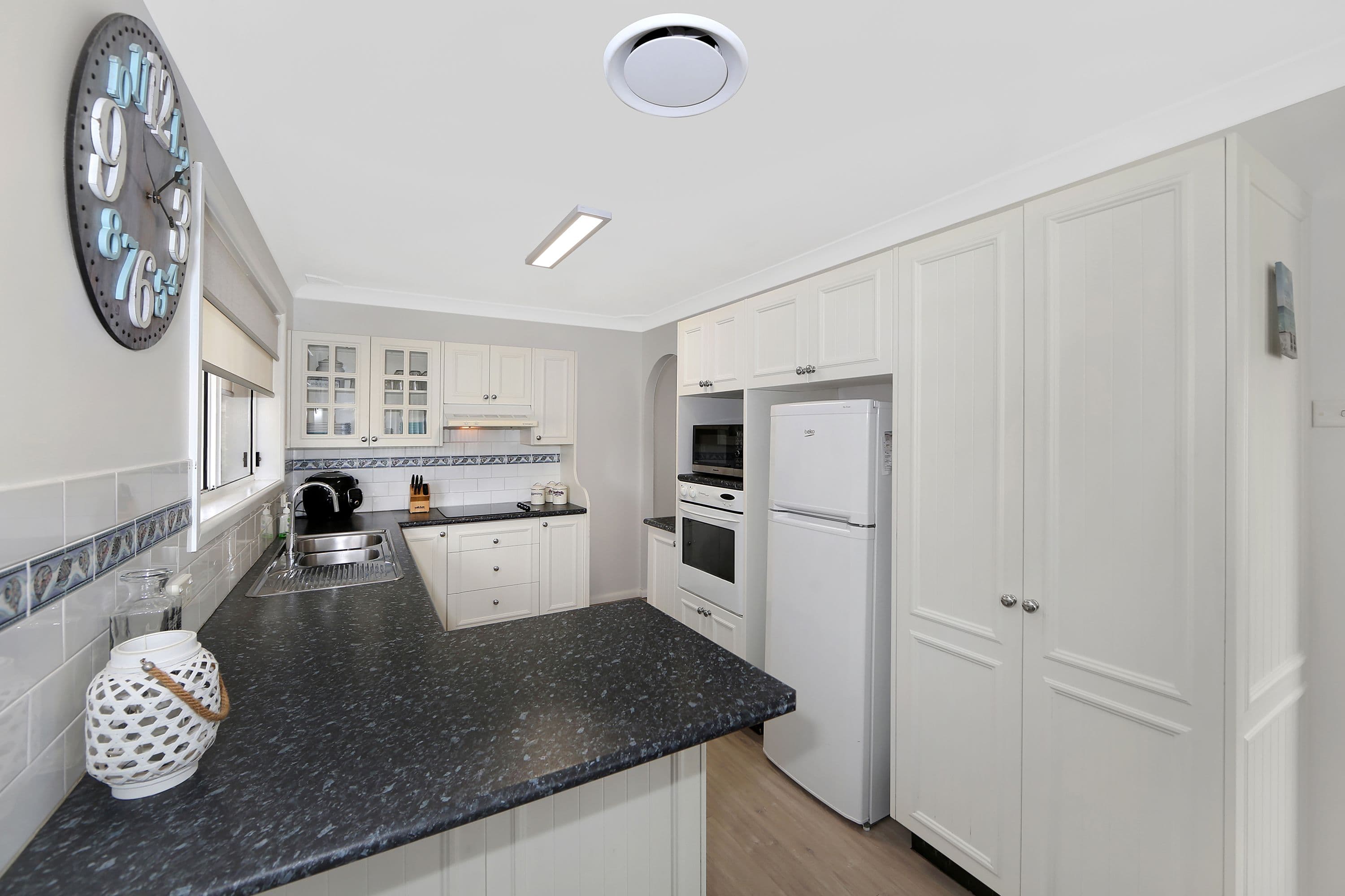 69 Coonanga Avenue, Budgewoi NSW 2262, Budgewoi - Thumbnail 3