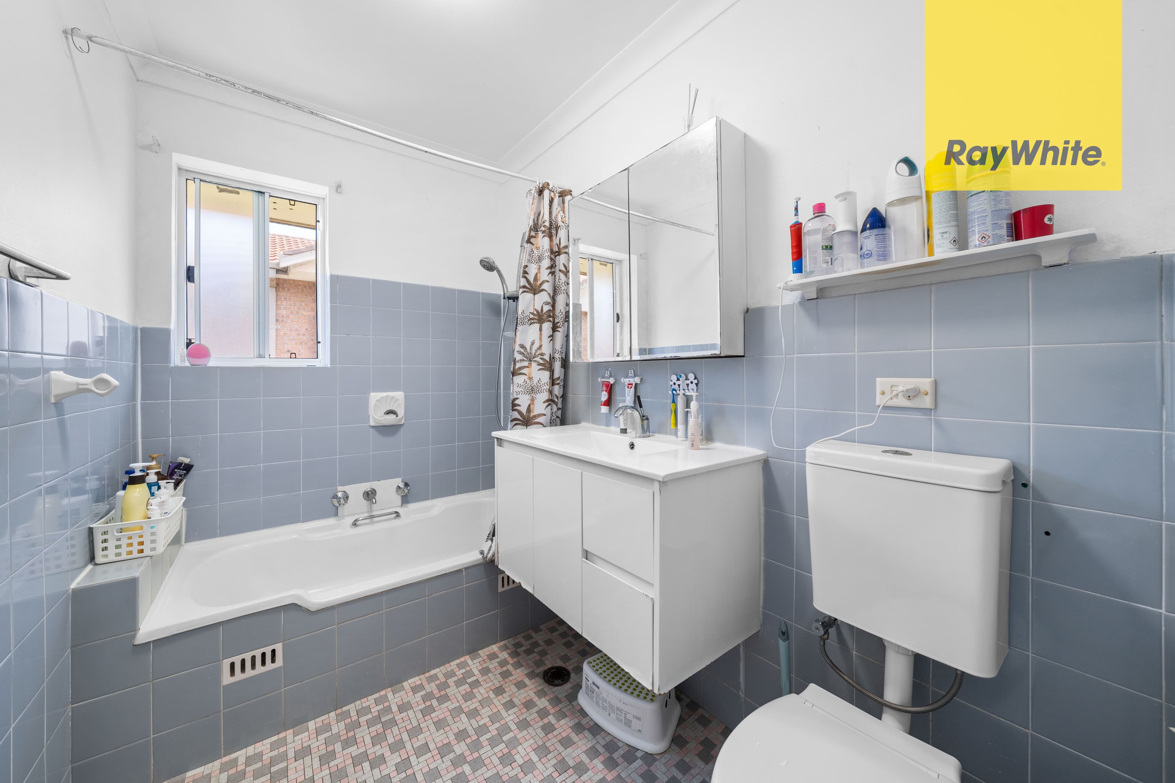 19 SHADFORTH Street, Wiley Park NSW 2195, Wiley Park - Thumbnail 5