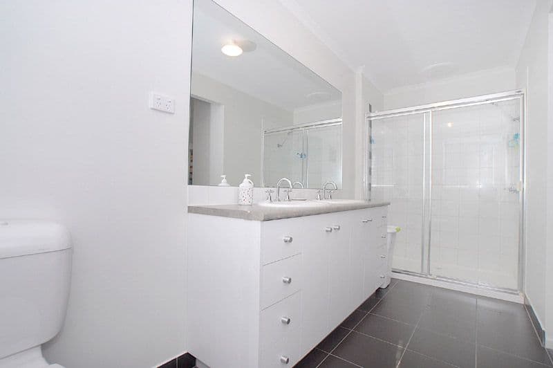 46 Golf Links Road, BERWICK VIC 3806, Berwick - Thumbnail 7