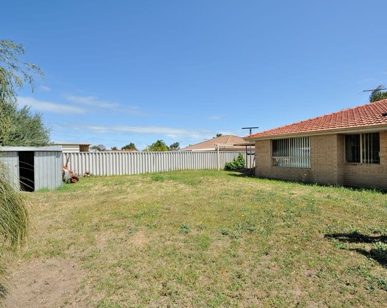 4 Cotton Place, WAIKIKI WA 6169, Waikiki - Thumbnail 4