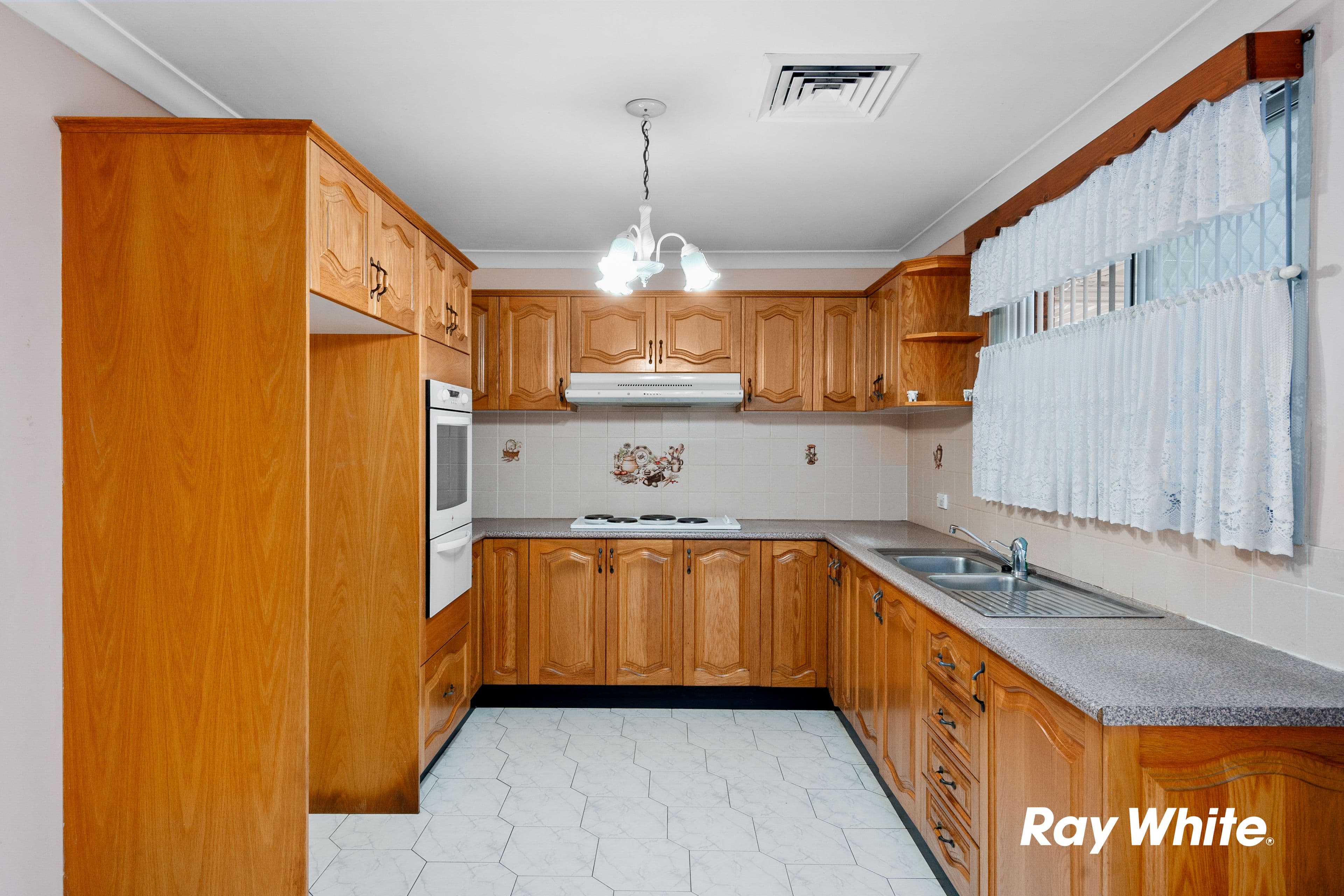 108 Hoyle Drive, Dean Park NSW 2761, Dean Park - Thumbnail 3