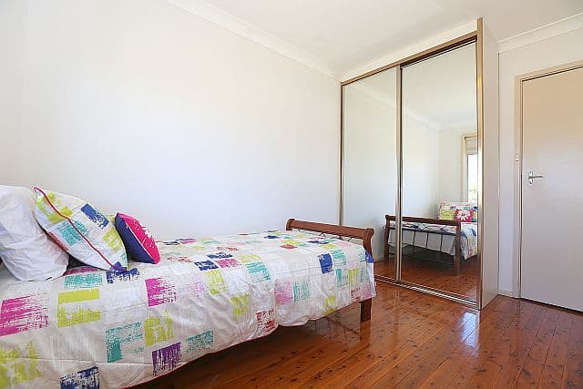 9 Ayres Crescent, GEORGES HALL NSW 2198, Georges Hall - Thumbnail 7