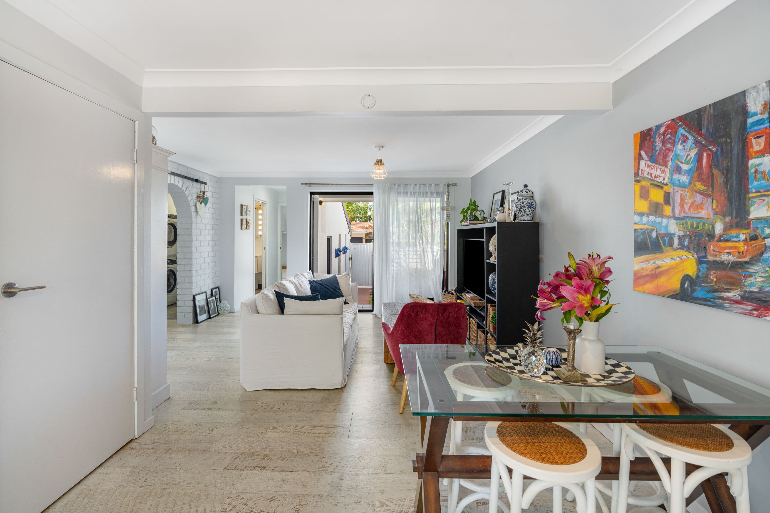 2 Karbunya Street, Mermaid Waters QLD 4218, Mermaid Waters - Thumbnail 5