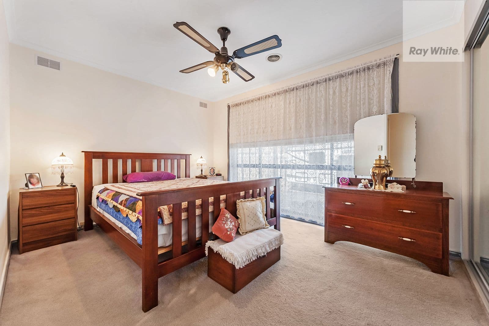 28 Bank Street, Craigieburn VIC 3064, Craigieburn - Thumbnail 7