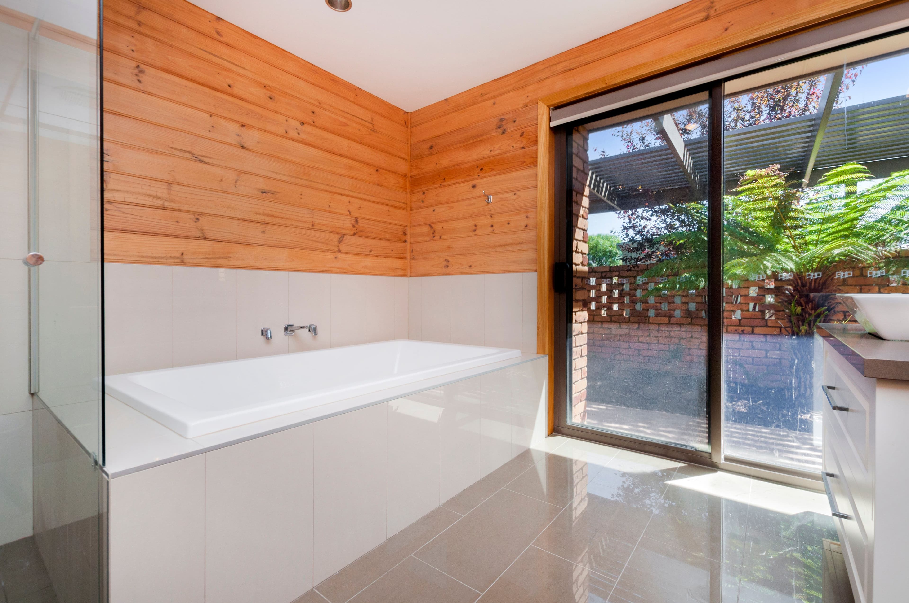 96 Wollaston Road, Warrnambool VIC 3280, Warrnambool - Thumbnail 6