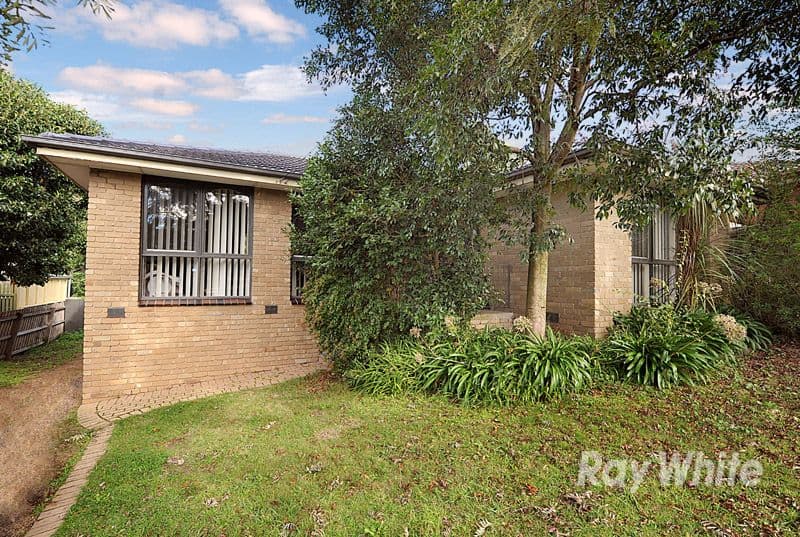 19 Silverton Drive, FERNTREE GULLY VIC 3156, Ferntree Gully - Image 1